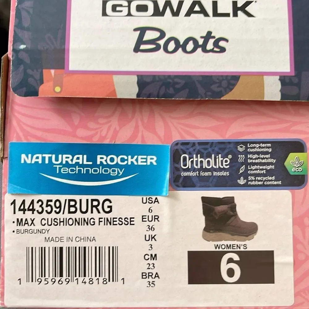 Sketchers Go Walk Max Cushioning Finesse Boot, Burgundy Women’s Size 6